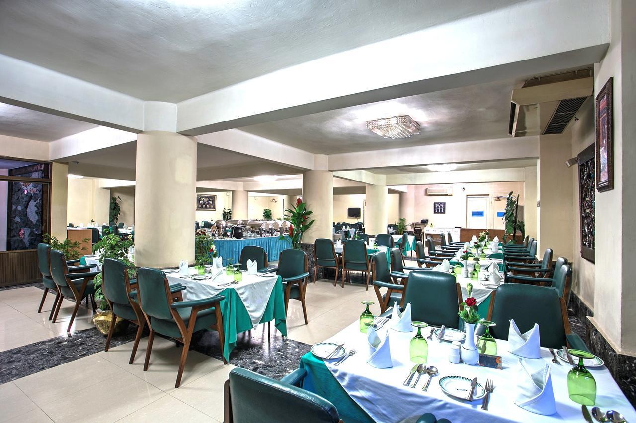 Hotel Purbani International Ltd. Dhaka Buitenkant foto